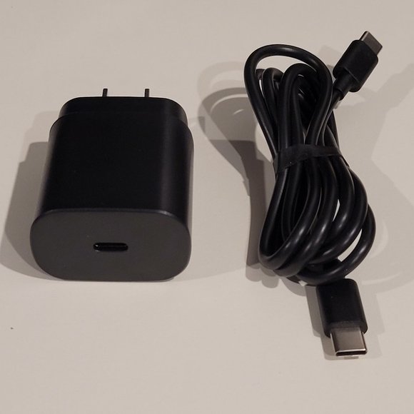 Fast 25W Phone Charger For Samsung Phones - Picture 4 of 4